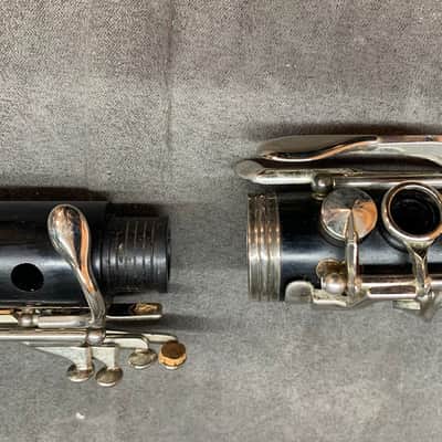 Buffet Crampon E11 Intermediate Wood Bb Clarinet 2010s - Black image 3