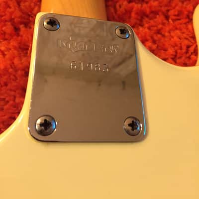 Kramer Focus 3000 Strat MIJ Japan W Original Floyd Rose Banana Headstock 1986 White image 5
