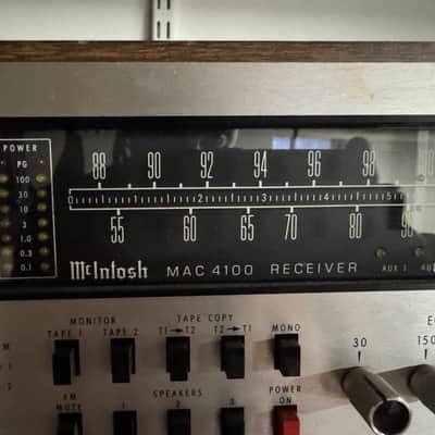 McIntosh MAC 4100 100-Watt Stereo Solid State Receiver 1978 - 1985 - Silver image 2