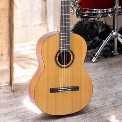 Admira Granada 3/4 classical guitar with Solid cedar top, Student series image 4
