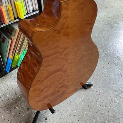 Taylor Custom GA Acoustic Guitar w/ Hard Case image 9