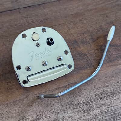 Fender Jaguar / Jazzmaster Tremolo Tailpiece - Chrome + Arm image 1