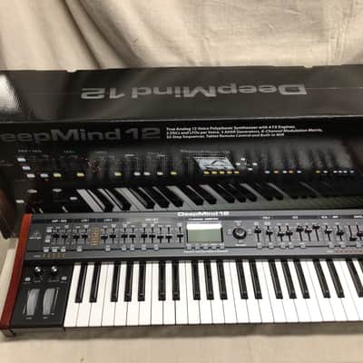 Behringer DeepMind 12