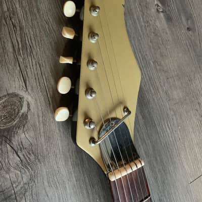 Teisco Sorrento E-10 1960's Guitar Gold image 5