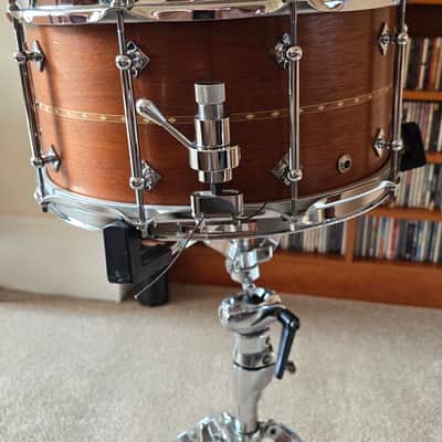 Craviotto Solid custom 14x7 Mahogany Snare drum 2019 - Excellent solid mahogany shell with banded inlay image 2