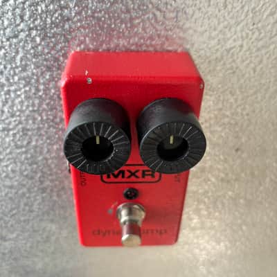 MXR M102 Dyna Comp 1995 - Present - Red image 3
