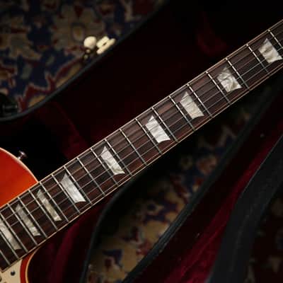 Gibson USA Custom Shop 58' R8 Reissue Les Paul Washed Cherry Sunburst image 11