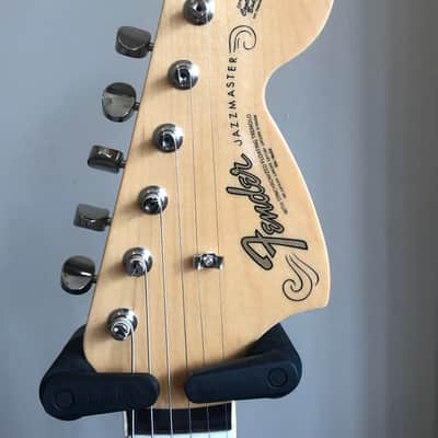 Fender MIJ Traditional II Late '60s Jazzmaster 2023 - 3-Color Sunburst + Hard case + MINT CONDITION!! image 6