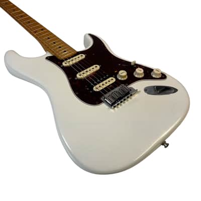 2019 Fender American Ultra Stratocaster - Arctic Pearl image 6
