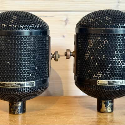 Western Electric RA-1142 Transmitter Multipattern Ribbon / Dynamic Microphone 1940s -PAIR image 1