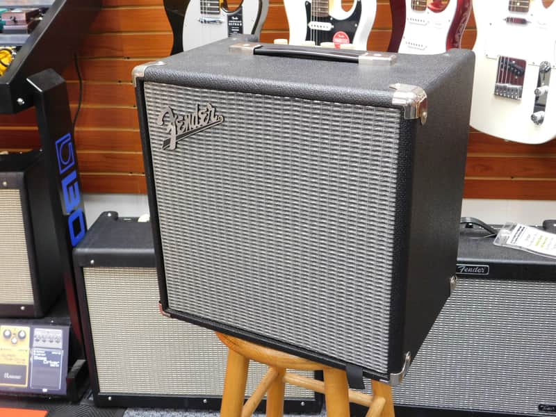 Fender Rumble 25 Bass Combo image 1