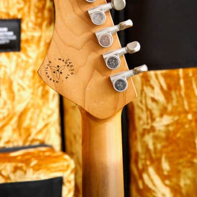 Novo Serus J '64 3-Tone Burst Electric Guitar image 13
