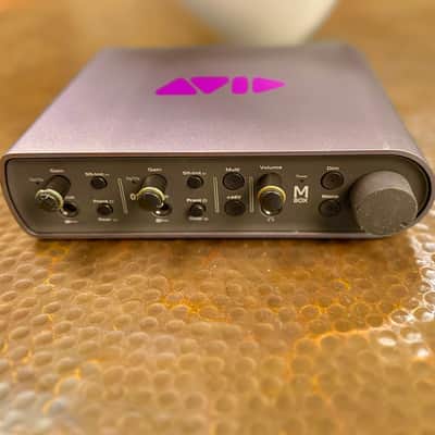 Avid MBox 3 USB Audio Interface 2010s - Silver / Black - With multi break out cables, and USB Cable imagen 2