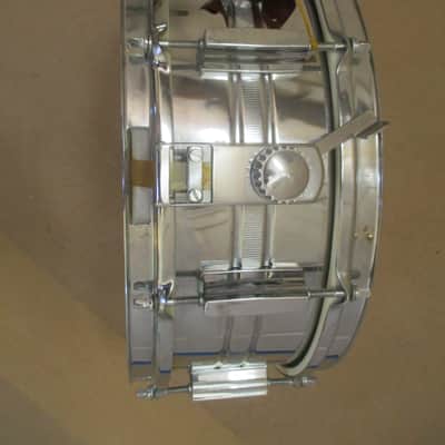 Tempro Vintage 14 X 5 Snare Drum, 8 Lugs, Brilliant Chrome, Muffler, Made In Japan, All Original! image 5