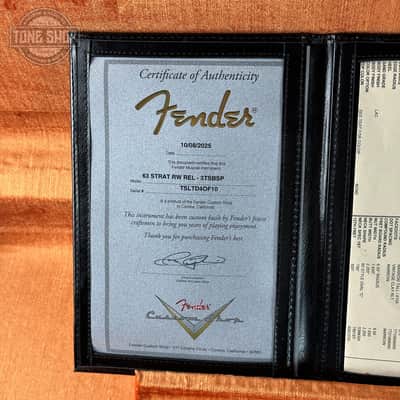 Fender Custom Shop 1963 Stratocaster Relic 3 Tone Sunburst Sparkle w/case TSLTD4OF10 image 13