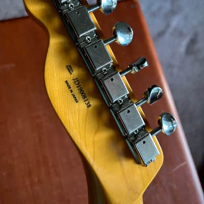 Fender MIJ Traditional '60s Telecaster Custom 2018 - 2020 - 3-Color Sunburst image 6