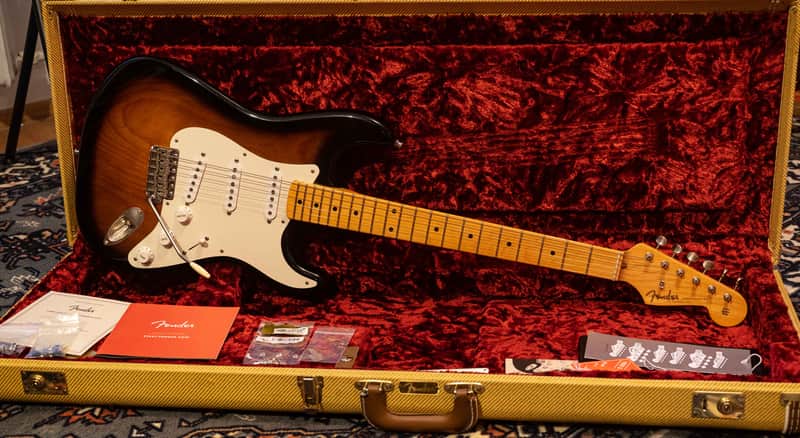 Fender American Original '50s Stratocaster with Maple Fretboard 2018 - Present 2 Color Sunburst