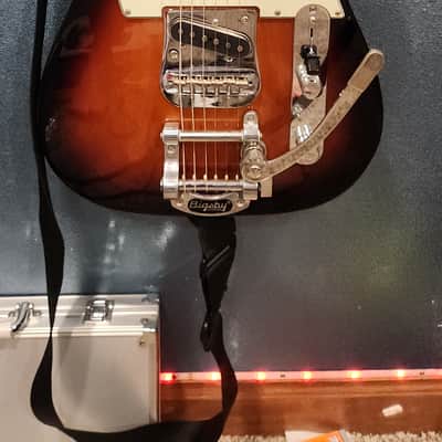 Fender Vintera '60s Telecaster Bigsby with Pau Ferro Fretboard 2019 - 2023 - 3-Color Sunburst image 4