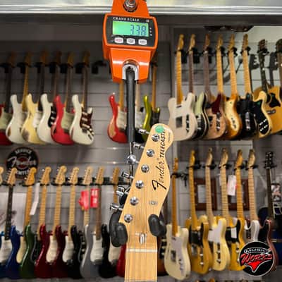 Fender   Classic Series 72 Telecaster Thinline Sunburst image 3