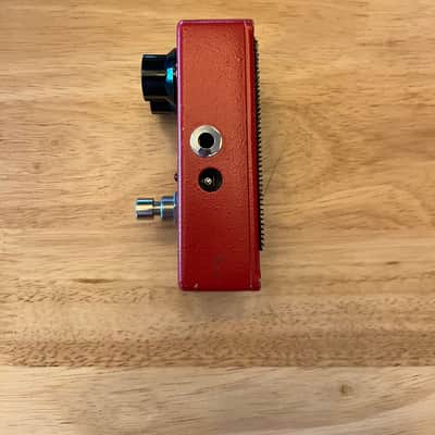 MXR M102 Dyna Comp 1995 - Present - Red image 3