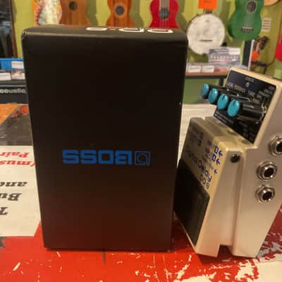 Boss DD-8 B-stock image 3