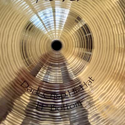 Paiste 14" Signature Dark Crisp Hi-Hats image 6