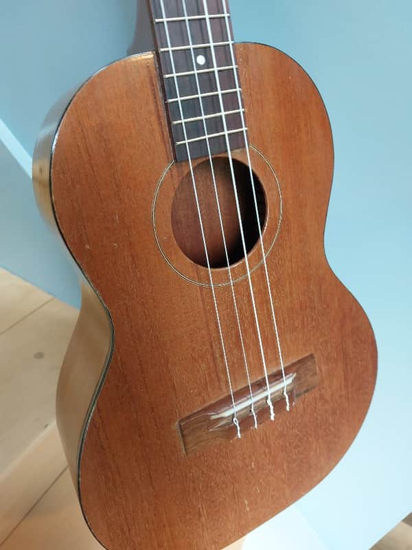 Vintage 1950s Harmony Baritone Ukulele Bild 1