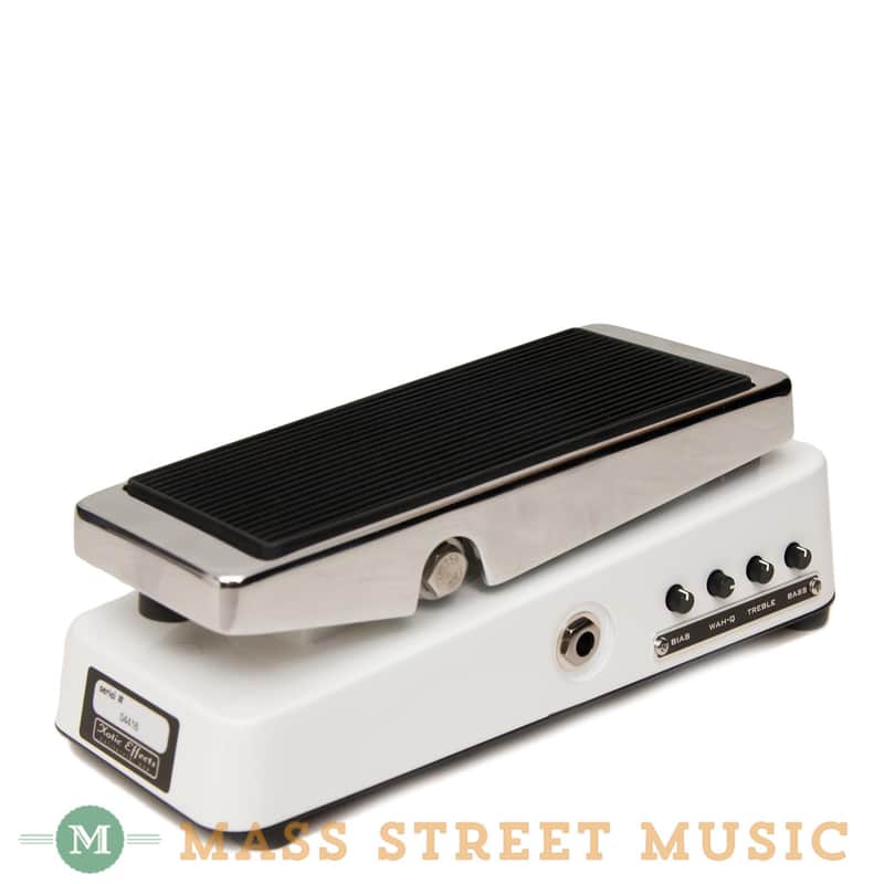 Xotic Effects - XW1 Wah image 1