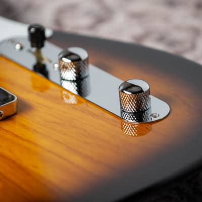 Suhr Classic T - 2 Tone Tabacco Burst image 21