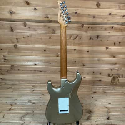 Tom Anderson Icon Classic Distressed Electric Guitar - Shoreline Gold image 5