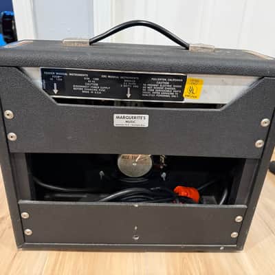 Fender Champ 6-Watt 1x8" Guitar Combo 1970 - 1975 - Silverface image 3