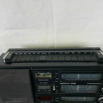 Old Radio Grundig Satellit 3400 World Radio image 6