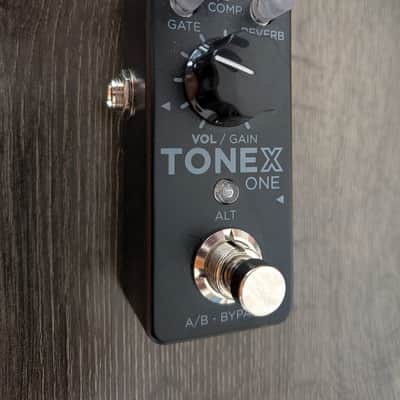 IK Multimedia ToneX One 2024 - Present - Black image 2