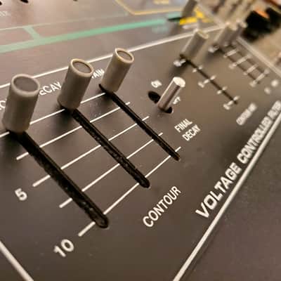 CERTIFIED!!! MOOG OPUS 3 FULLY INSPECTED/SERVICED AND IN AMAZING CONDITION! image 11