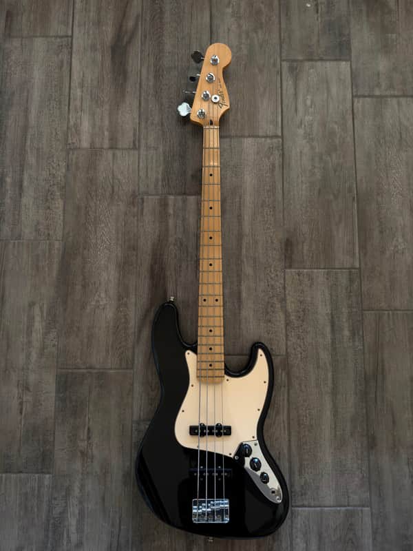 Fender Standard Jazz Bass 2009 - 2018 | Reverb