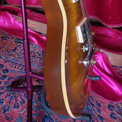 🍯 Honey Flame 2000 Gibson Les Paul Classic Plus Amber OHSC, 8.8 lbs non-chambered image 7