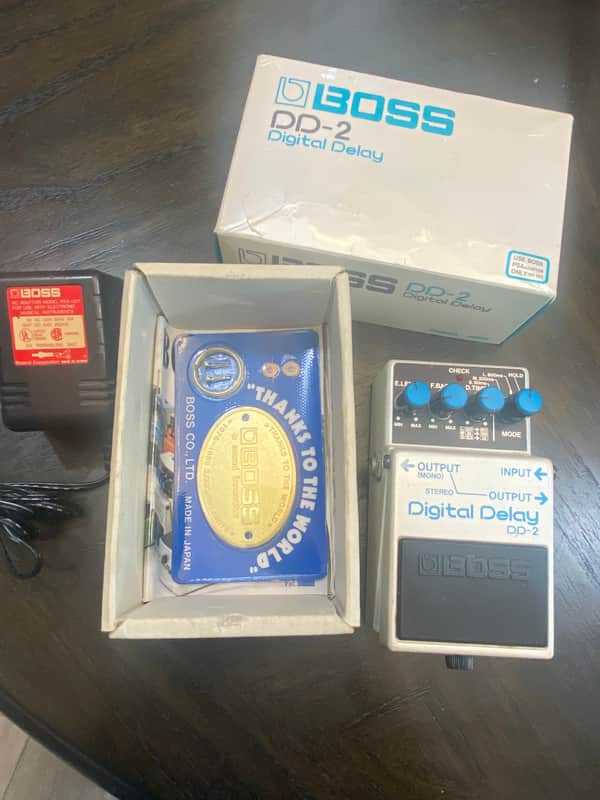 Boss DD-2
