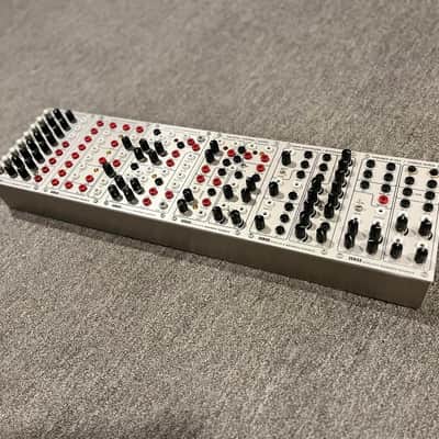 Random*Source Serge Powered 4U Modular System image 2