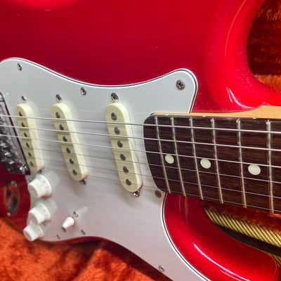 Squier Standard Stratocaster with System I Tremolo and Rosewood Fretboard 1987 - 1988 Torino Red image 3