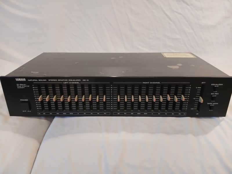 Yamaha Yamaha GE-3 Natural Sound Graphic Equalizer 1984 w/ Factory Protective Plastic image 1