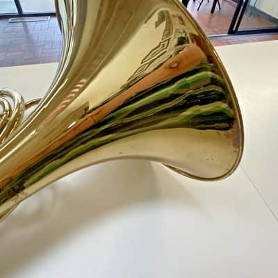 Very Clean Used Holton H602 Single F French Horn in Yellow Brass, Lacquered; with Case,Mouthpiece image 8