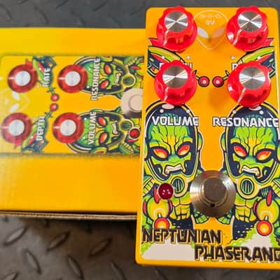 Interstellar Neptunian Phaserang 4-Stage Analog Phaser Guitar Pedal image 2