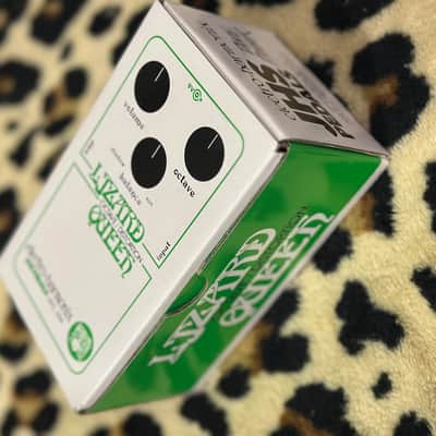 Electro-Harmonix / JHS Nano Lizard Queen Octave Fuzz 2023 - Present - Silver / Green image 1