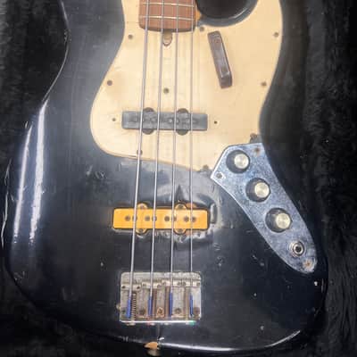 1983 USA / Fullerton Ca. Fender Jazz Bass Guitar With Case image 1