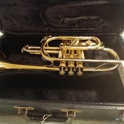 Holton C-602 Collegiate 1971 - laquered brass image 1