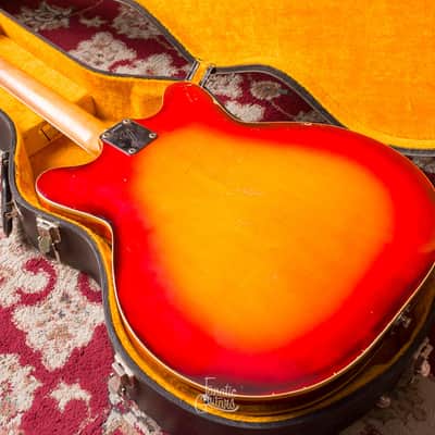 Fender Coronado XII 1967 - Sunburst #162646 Second Hand image 12