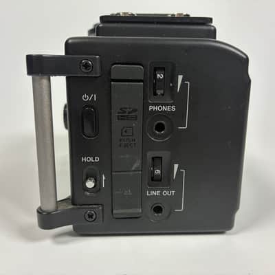 TASCAM DR-60D Field Recorder image 8