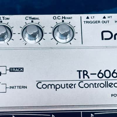Roland TR-606 Drumatix Vintage Analog Drum Machine • Serviced • Fully Tested • Excellent • Rare Case Included image 10