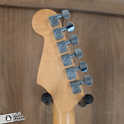 Fender MIM Standard Stratocaster 1999 - Used image 7