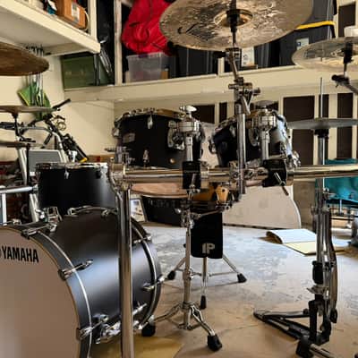 Used Yamaha Tour Custom 5pc Drum Set Licorice Satin image 2